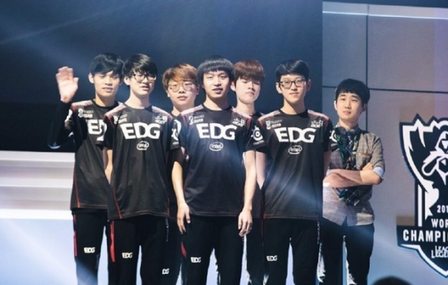 开云-关于Faker爆冷击败巴塞罗那，回归赛场引爆全场！的信息