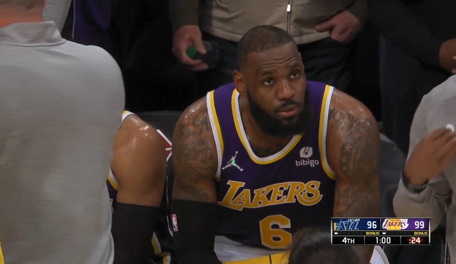 开云体育-关于詹姆斯遭遇五连败，澳大利亚队教练面临压力！的信息