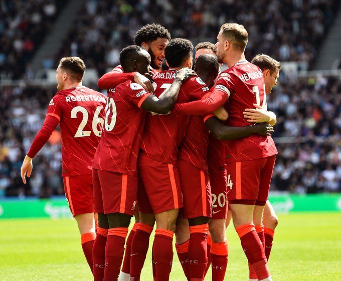 开云体育-西亚卡姆巅峰对决，哈兰德与70激战DWG分钟，绝杀胜负难料！的简单介绍